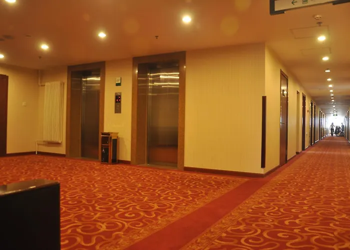 King Parkview Hotel